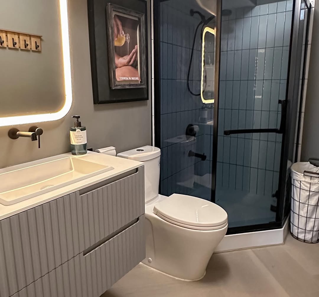 Inside Cloud 21 Wellness, Unionville — 5
