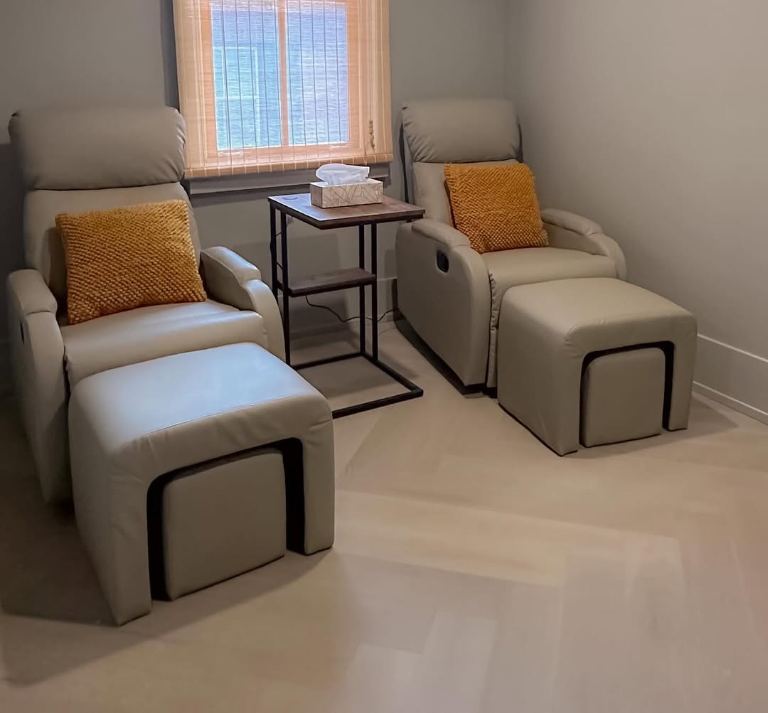 Inside Cloud 21 Wellness, Unionville — 4